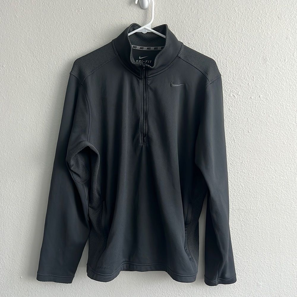 Nike Men’s Dri-Fit a Half Zip Pullover